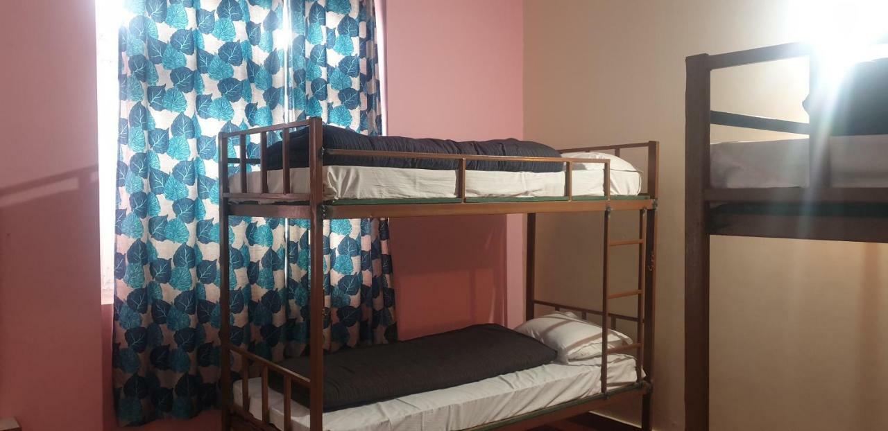 Ymca Tourist Hostel 심라 외부 사진